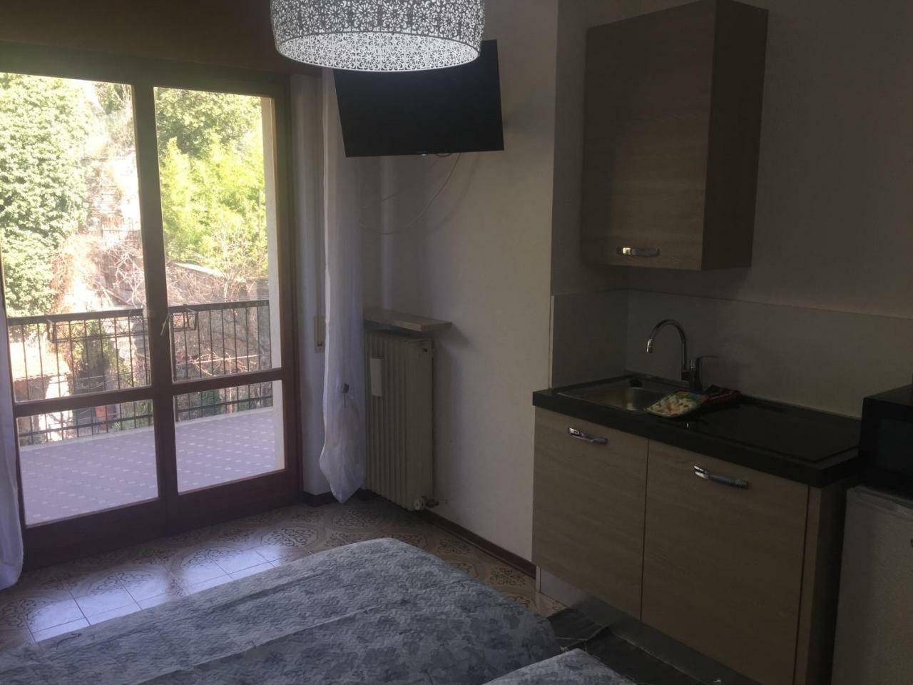 Room Verona Holidays Екстериор снимка